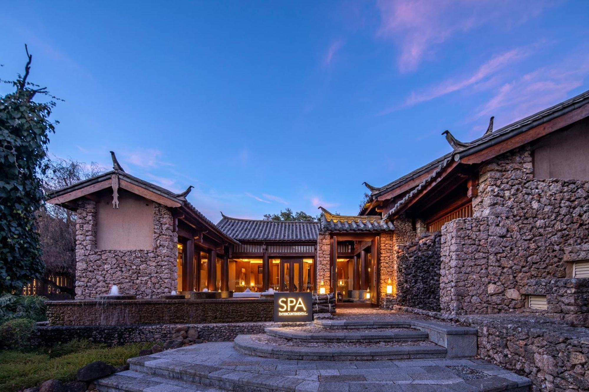 Intercontinental Lijiang Ancient Town Resort By Ihg Extérieur photo