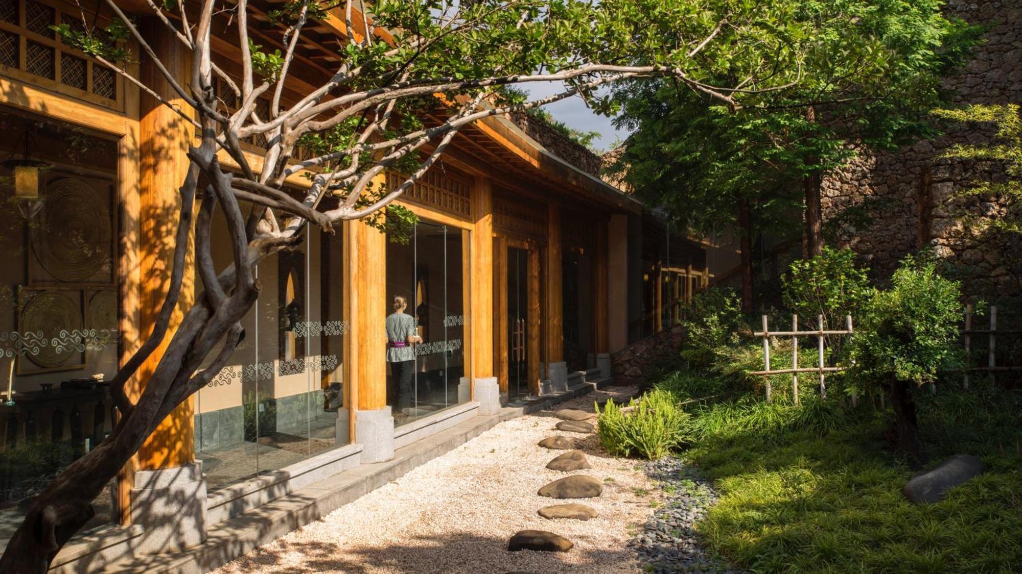 Intercontinental Lijiang Ancient Town Resort By Ihg Extérieur photo